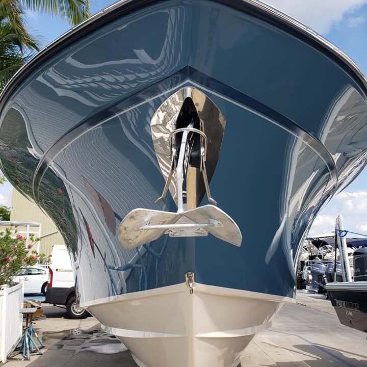 How to Choose the Right Cleaner for Your Boat’s Gel Coat